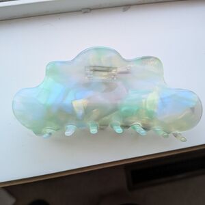 Chunks Nimbus Claw Clip In Jelly